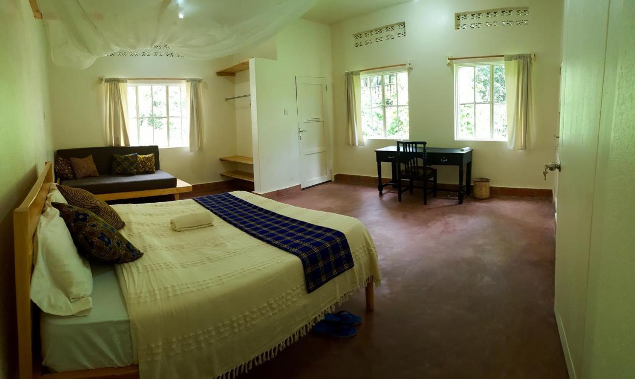 Bwindi Guest House Kanungu Екстер'єр фото